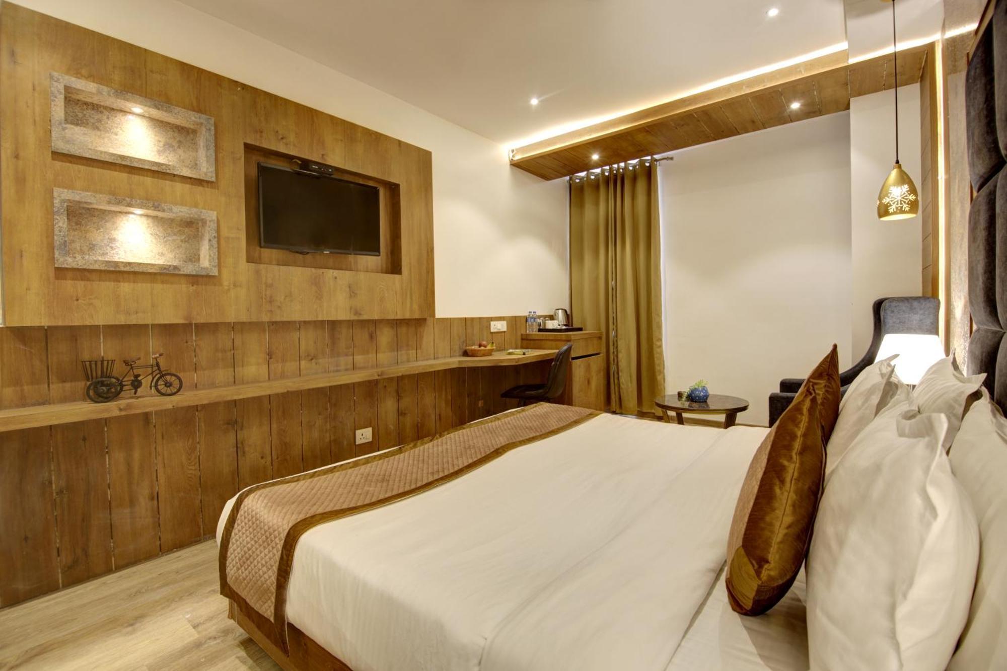 Hotel Town Pallace Inn Patel Nagar New Delhi Esterno foto