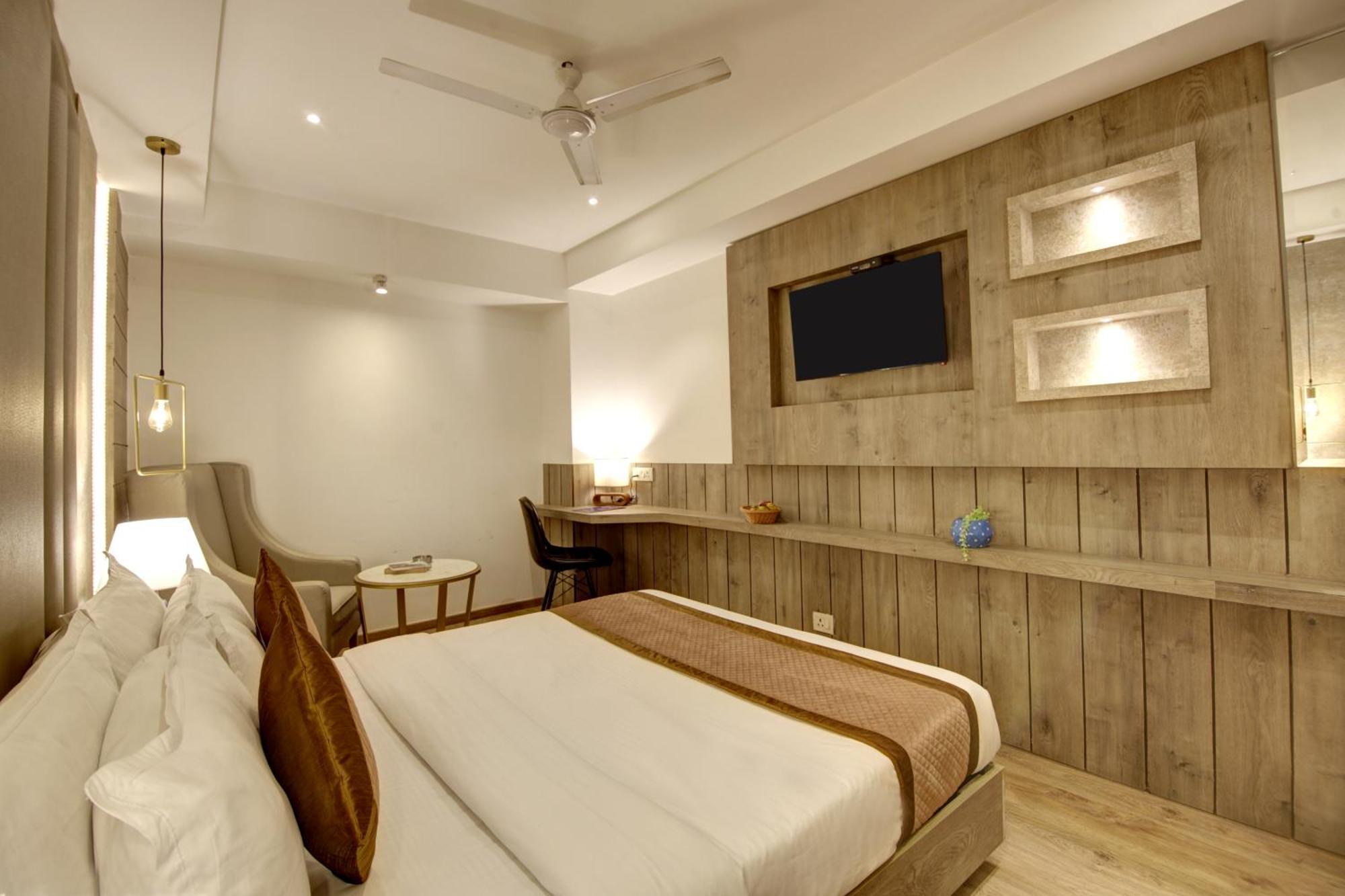 Hotel Town Pallace Inn Patel Nagar New Delhi Esterno foto