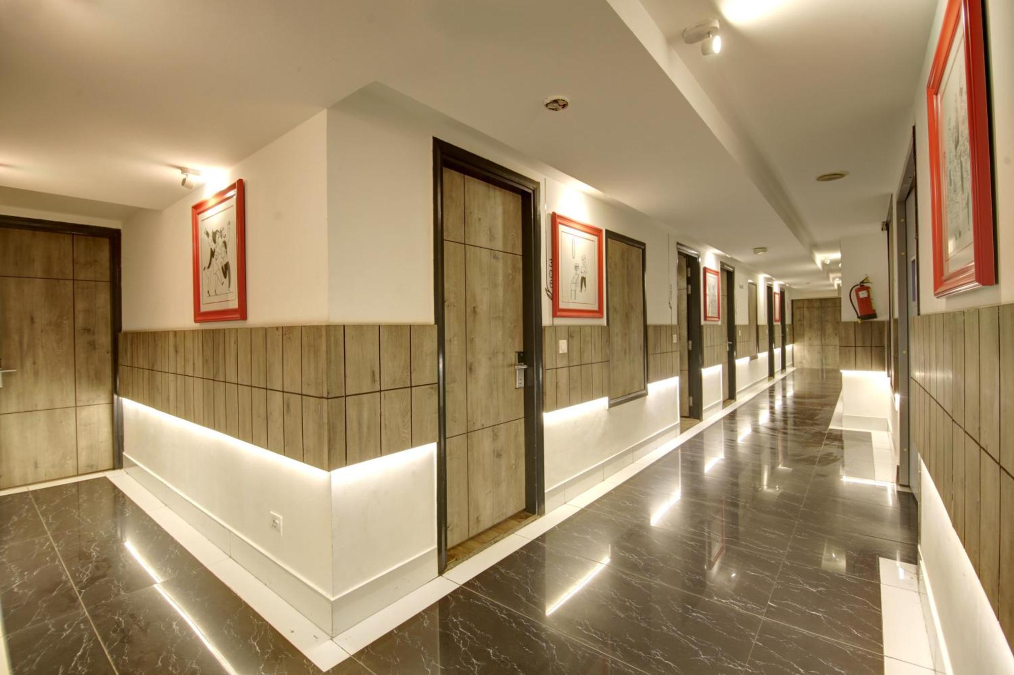 Hotel Town Pallace Inn Patel Nagar New Delhi Esterno foto