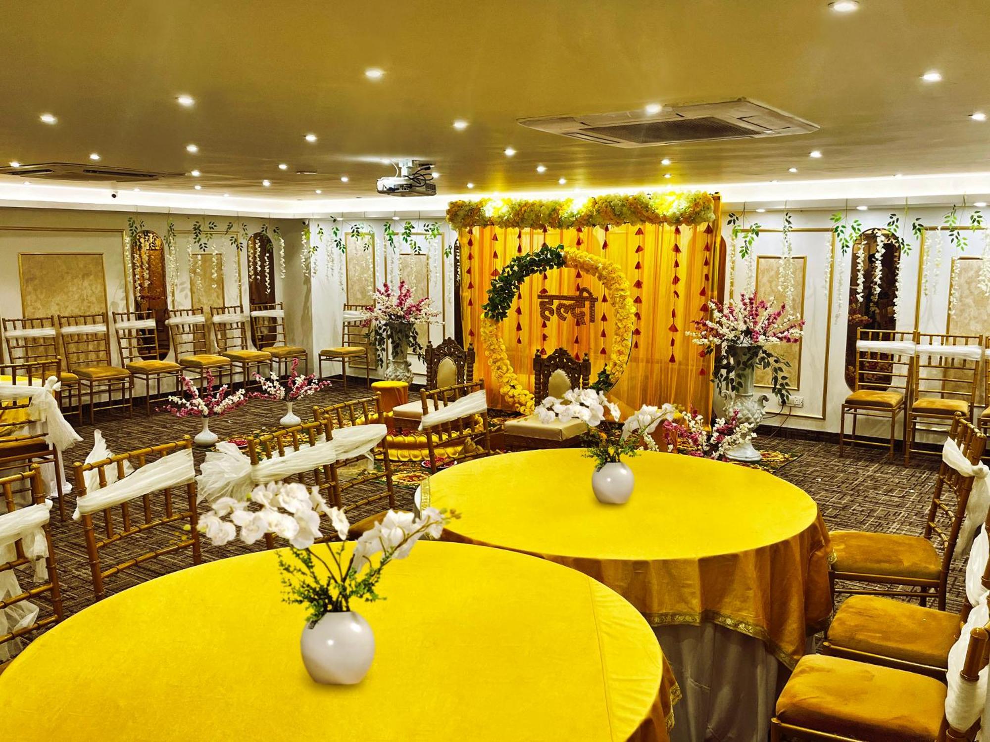 Hotel Town Pallace Inn Patel Nagar New Delhi Esterno foto