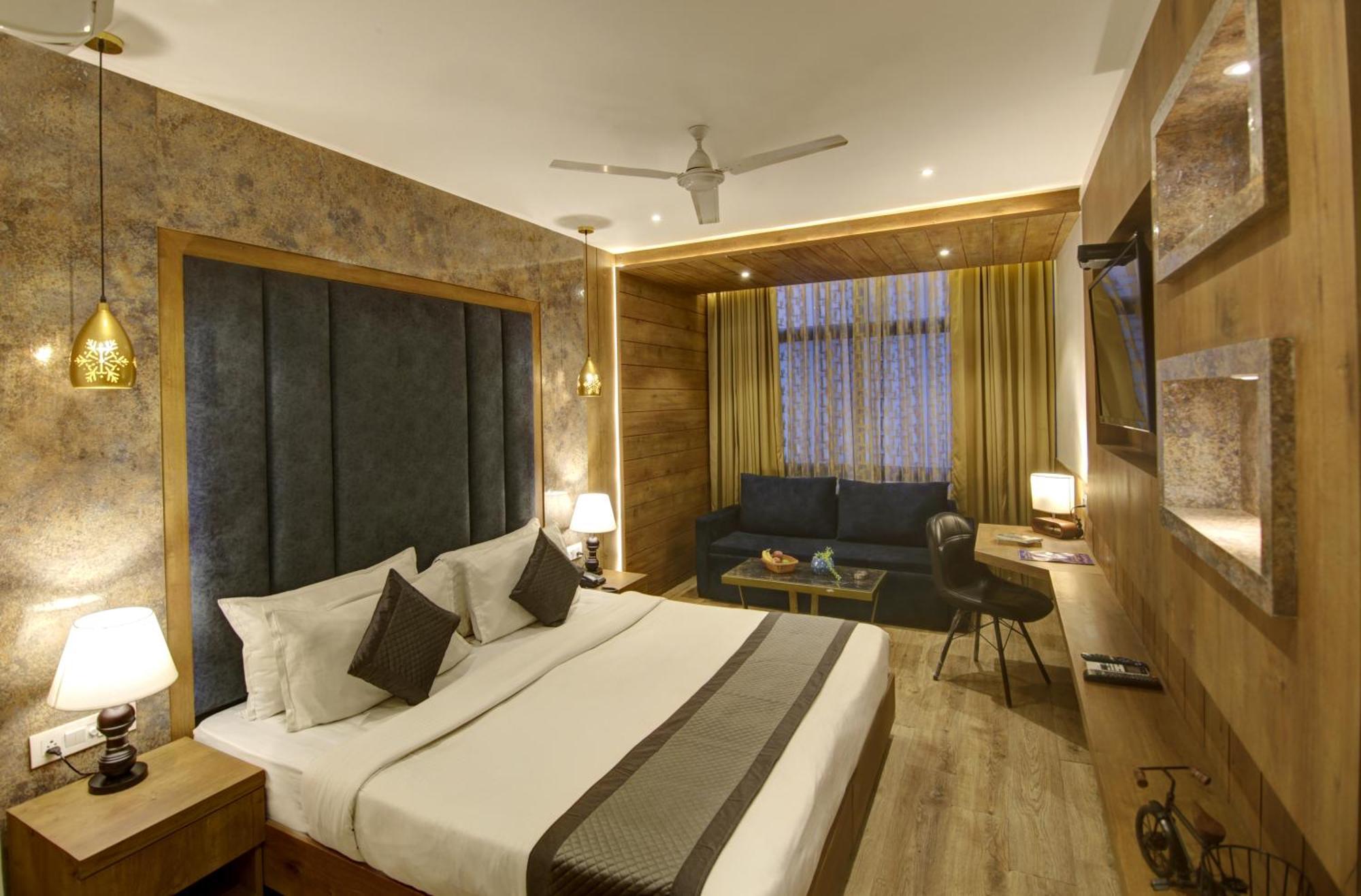 Hotel Town Pallace Inn Patel Nagar New Delhi Esterno foto