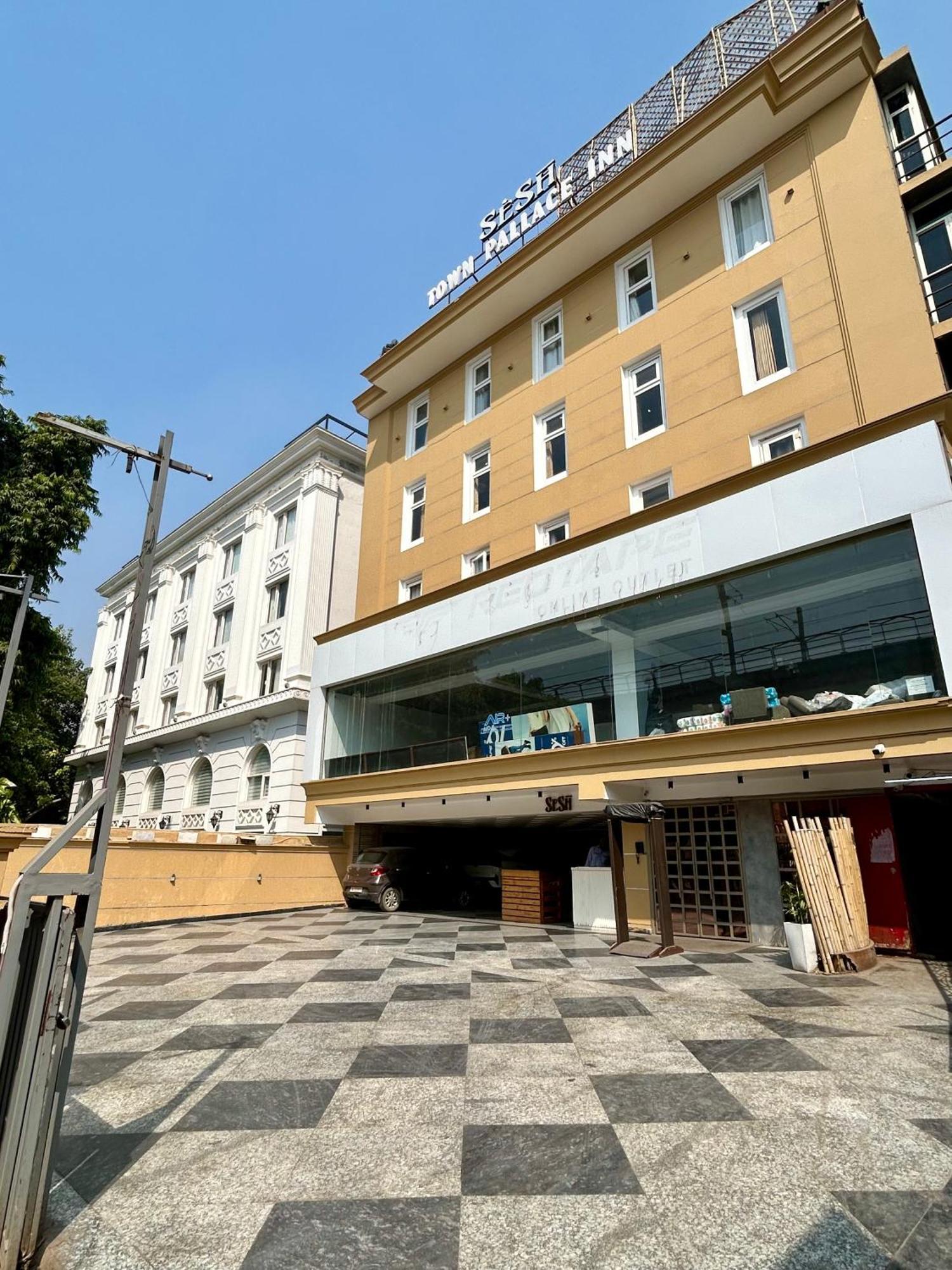 Hotel Town Pallace Inn Patel Nagar New Delhi Esterno foto